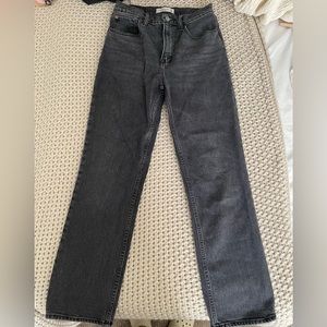 Abercrombie and Fitch Ultra High Rise 90s Straight Jean size 26s
